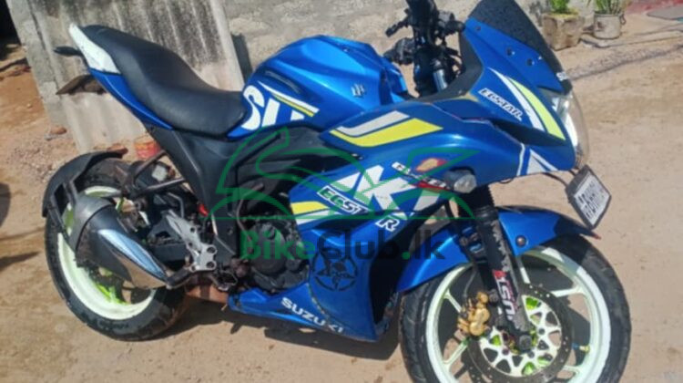 Suzuki gixxer sf FAB-SA-26JA-230003