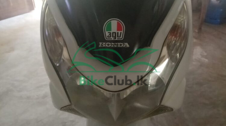 Honda PCX Scooter FAB-SA-26FE-060016