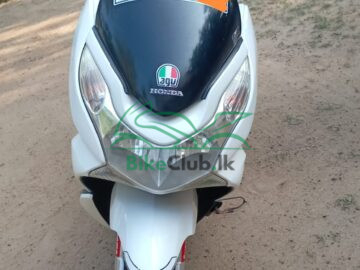 Honda PCX Scooter FAB-SA-26FE-060016