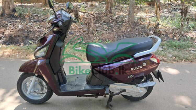 Mahindra Gusto